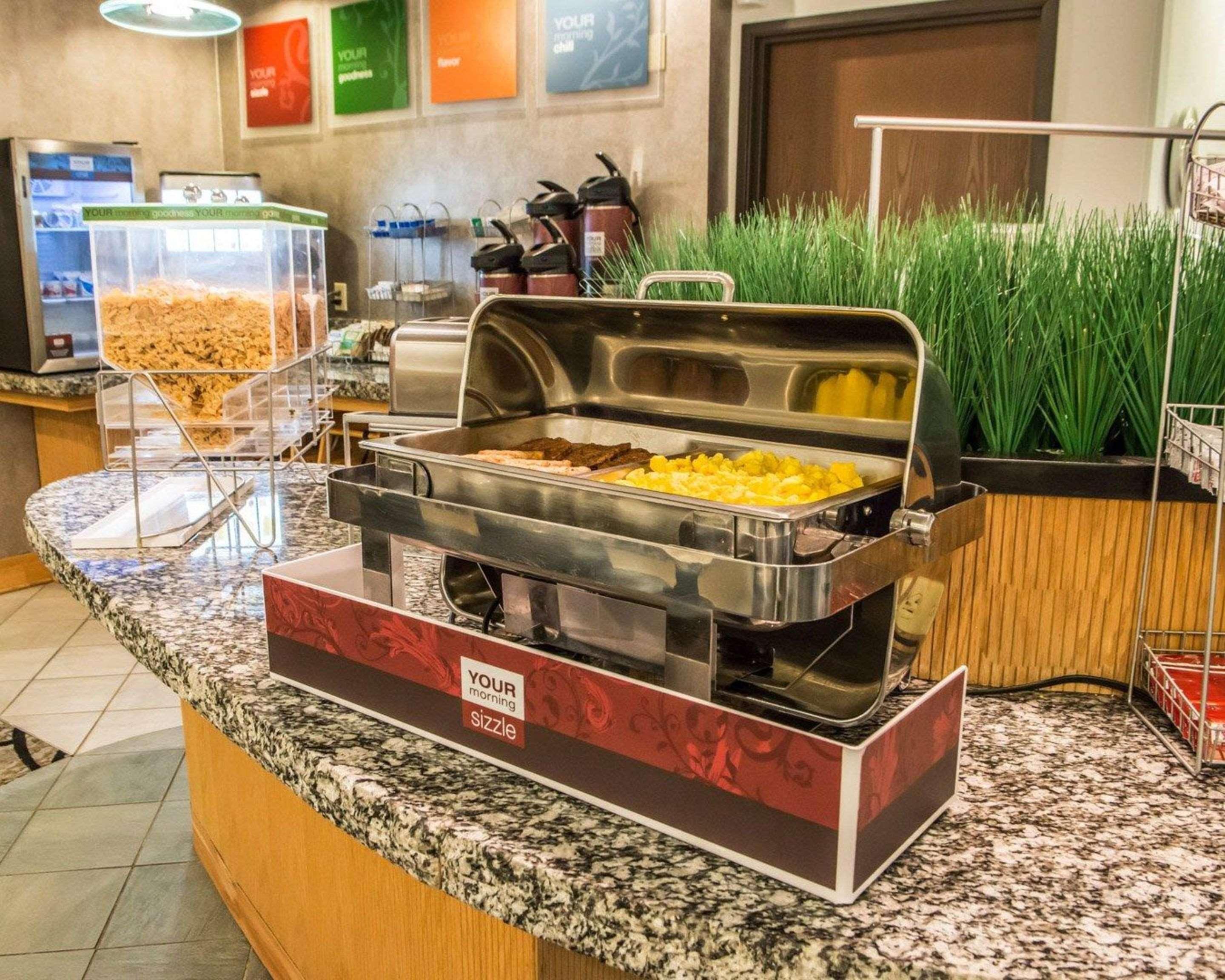 Comfort Suites Монровілл Екстер'єр фото