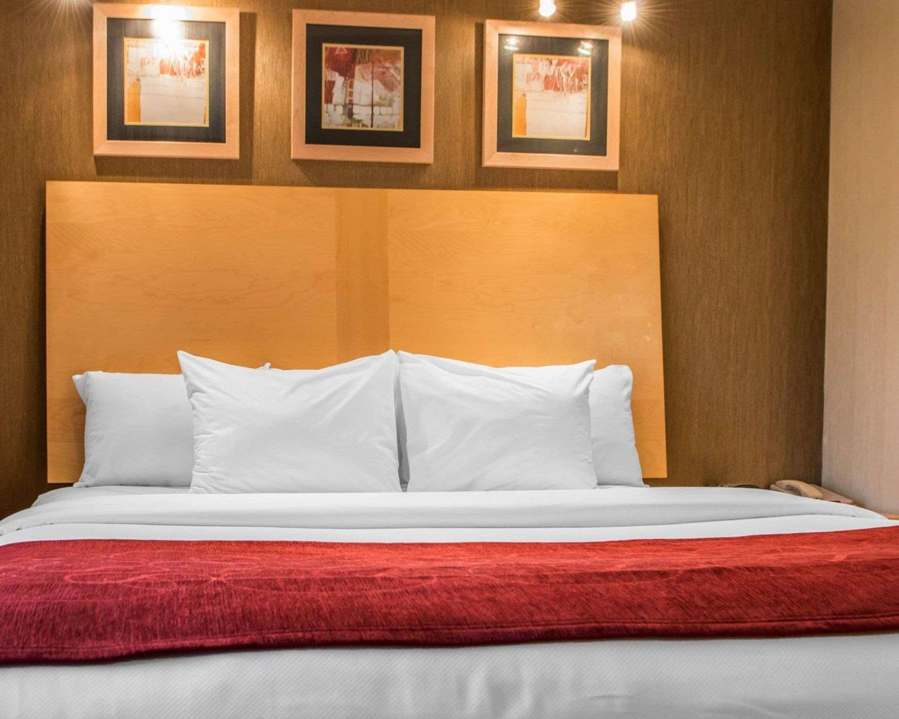 Comfort Suites Монровілл Екстер'єр фото